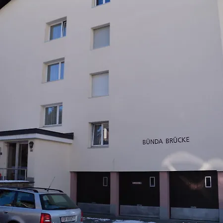 شقة Haus Buendabruecke