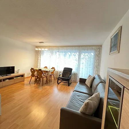 Haus Buendabruecke شقة