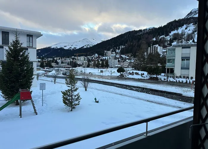 Haus Buendabruecke شقة